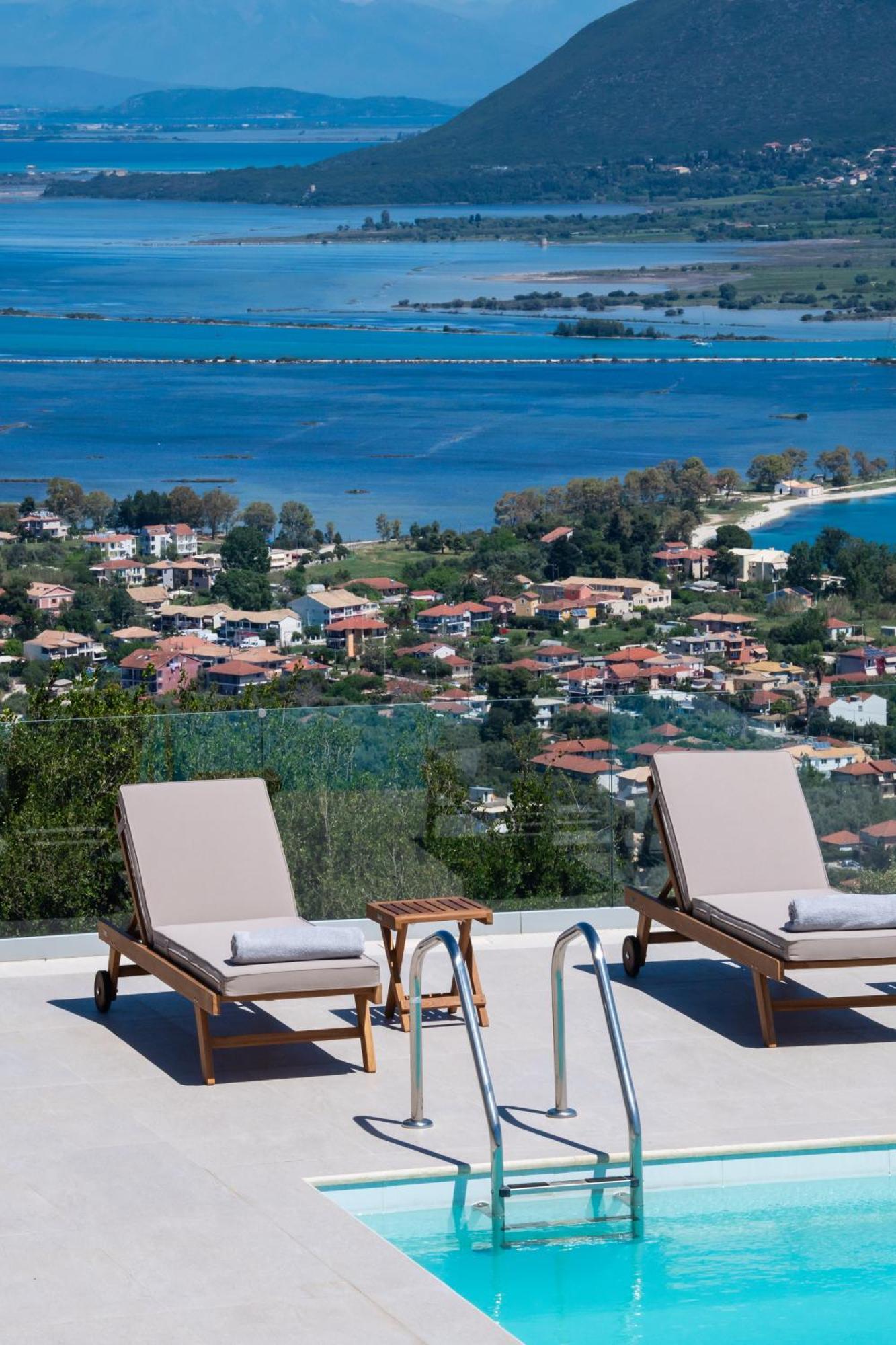 Highview Luxury Suites Katouna Exterior photo